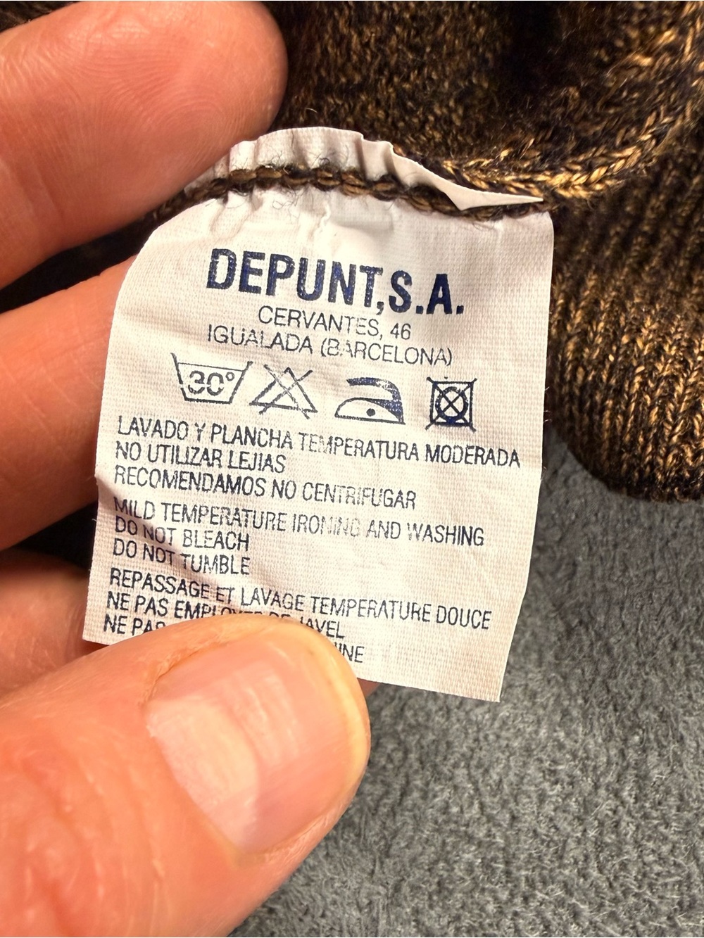 🤎 Brogue Limited Edition Wool Blend Sweater – Made in Spain - Picture 5 of 5